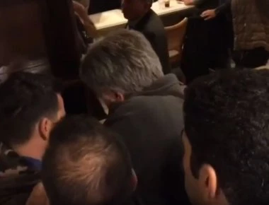 Επεισόδιο με αστυνομικό της Ασφάλειας στο συνέδριο του ΕΚΘ (βίντεο)